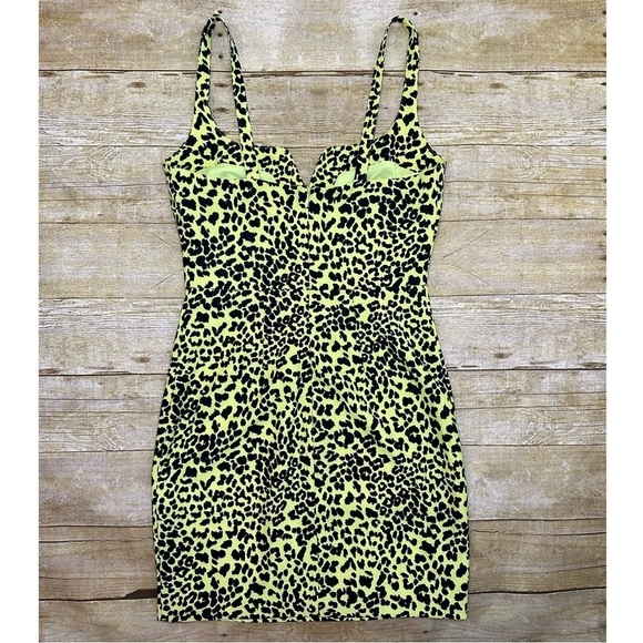 NWT LIKELY Constance Neon Yellow Leopard Print Bodycon Dress - Picture 4 of 12